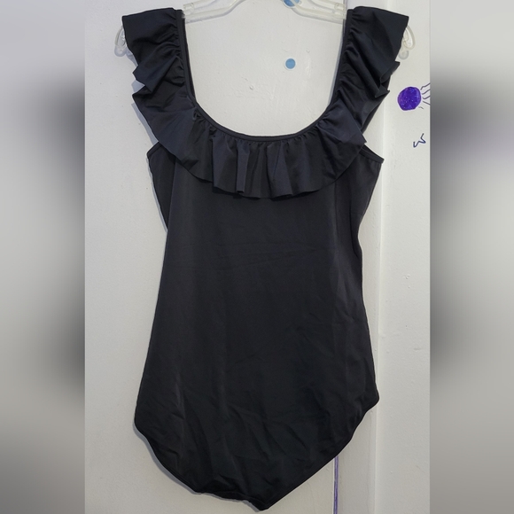 Women's Ruffled One Piece Swimsuit Size EU Large - Picture 4 of 4